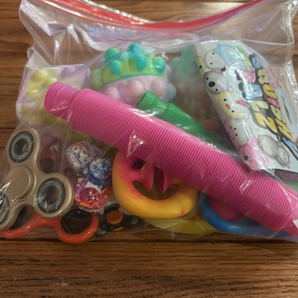 Fidget Toy Bundle - Picture 13 of 13